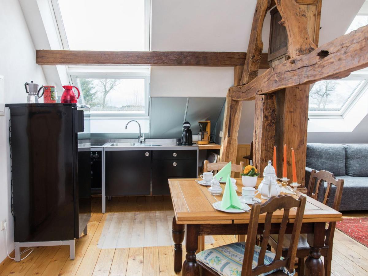 Vintage Apartment With Garden Schleiden Room photo